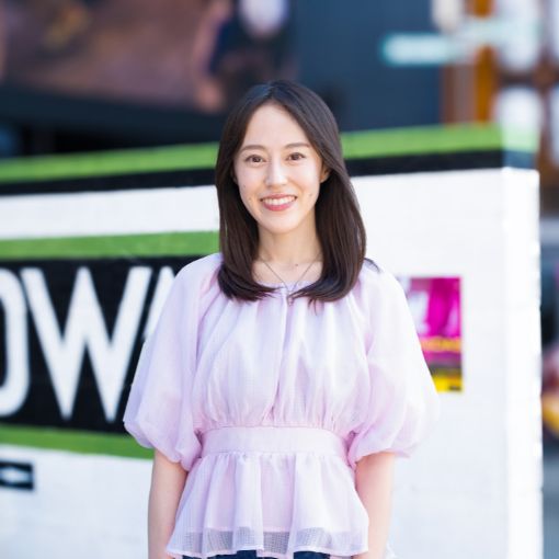 石井麻土香