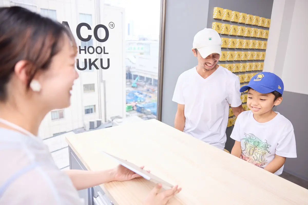 担当講師とマンツーマンで学ぶキッズ楽器レッスン